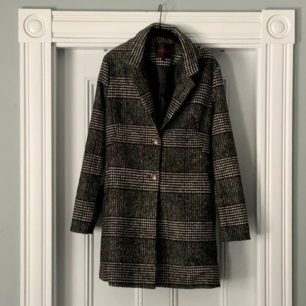 NWOT Yoki Houndstooth coat